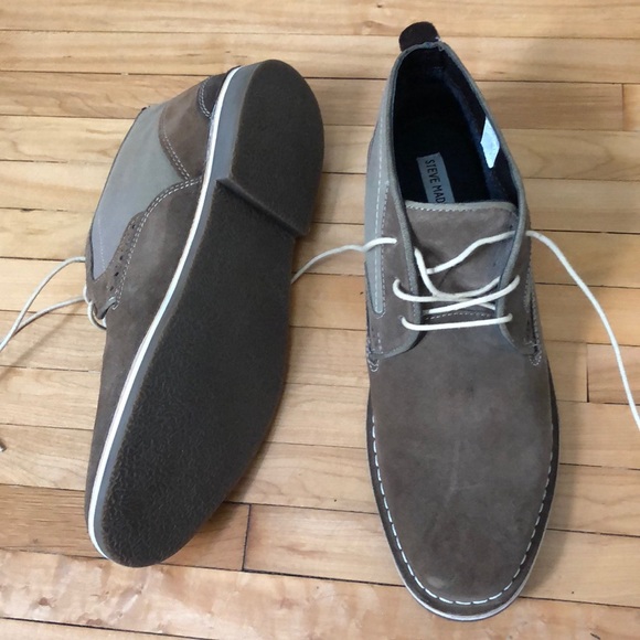 Steve Madden Chukas - Picture 2 of 4